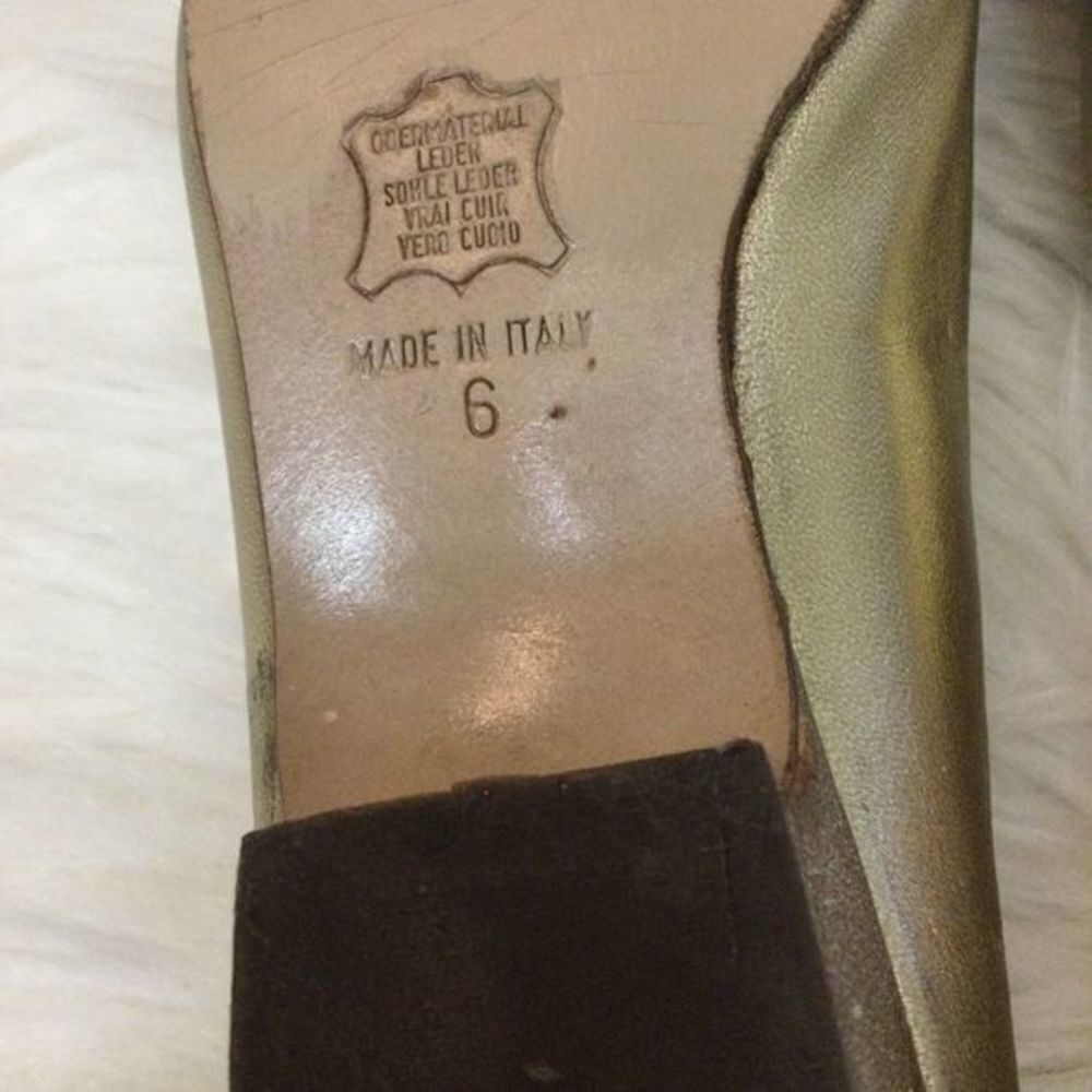 Bruno & Co Metallic Gold Leather Italian Flats Size 6 - Picture 8 of 12